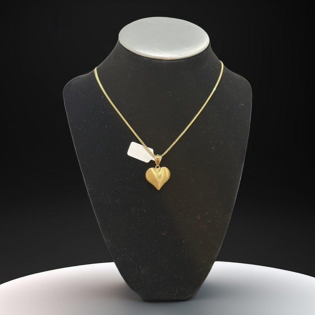 Cadena con dije de corazón