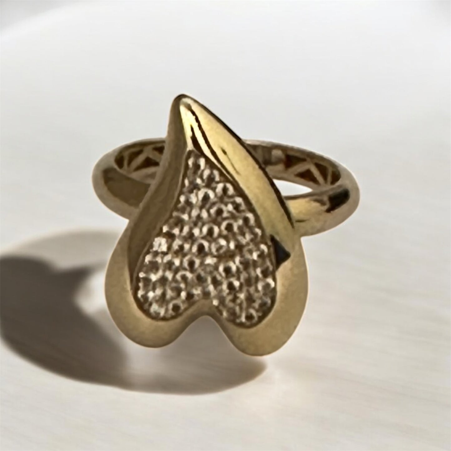 Anillo de Corazon