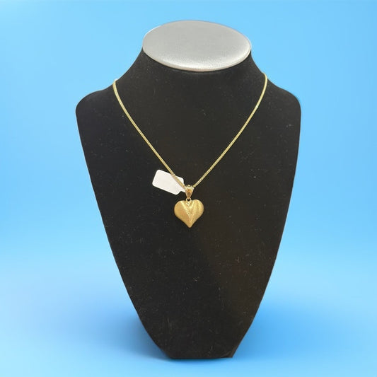 Cadena con dije de corazón